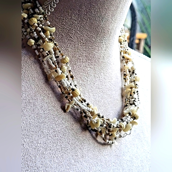 Shell choker - Picture 2 of 3